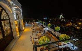 โรงแรมเอเซอร์ เคฟ